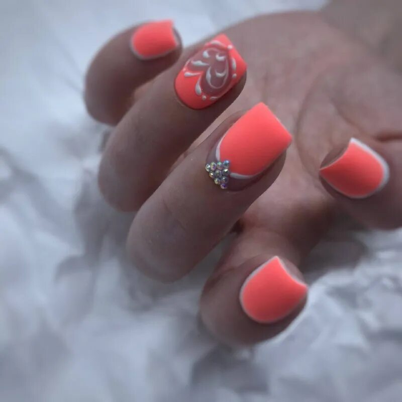ногти в стиле питера. Nails маникюр спб. Studio naildin. аксессуары для студии маникюра. маникюр петербург.