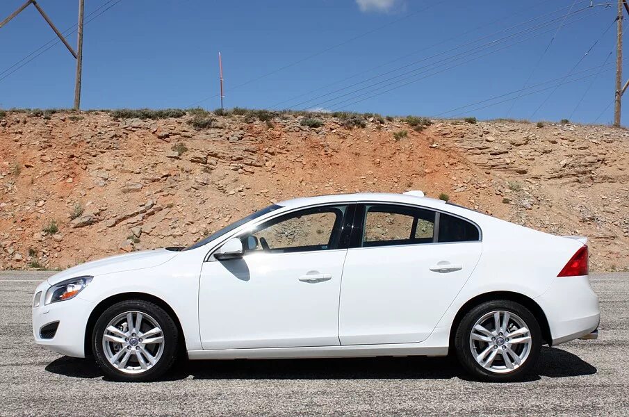 S60 t5. Volvo s60 t5. вольво s60 2013 года. s60 t5 awd 2013. вольво s60 белая.
