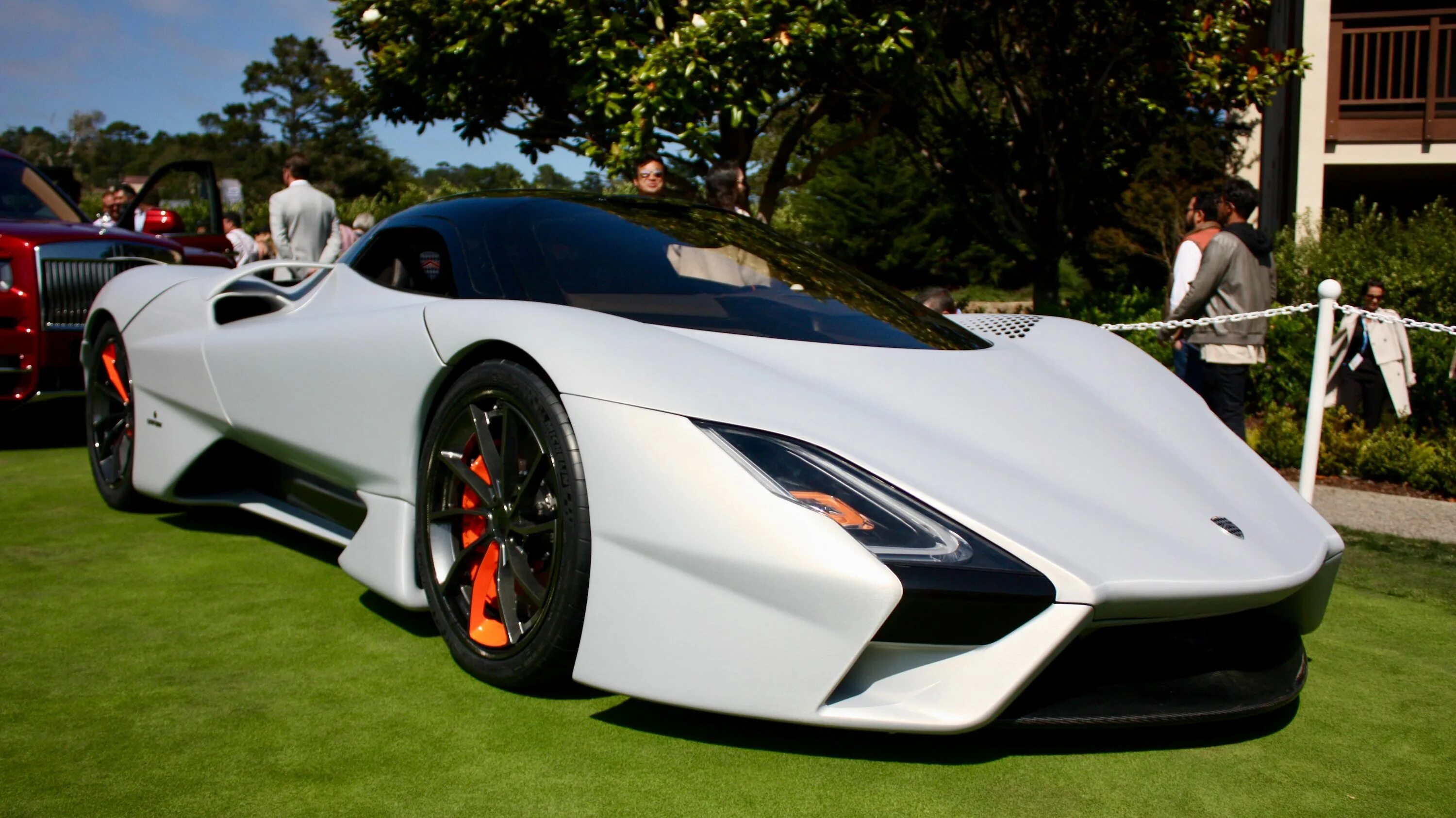 3 самых быстрых машины. SSC Tuatara машина. Бугатти туатара. SSC Tuatara 2020. SSC Tuatara суперкары.