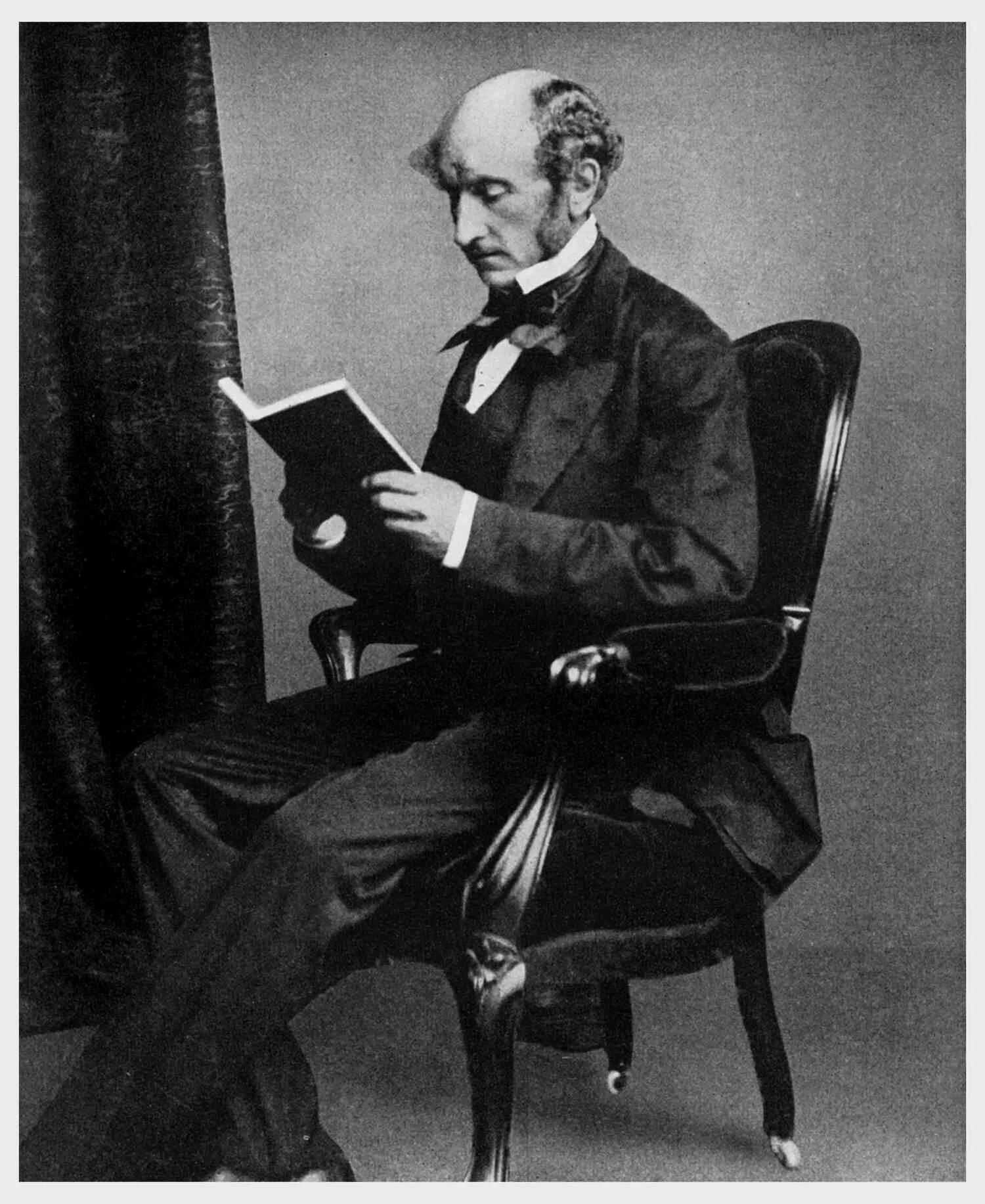 Jon styuard mll. Философ 19 века букв. Философ 19 века букв. Философ 19 века букв. Русские философы 19 века.