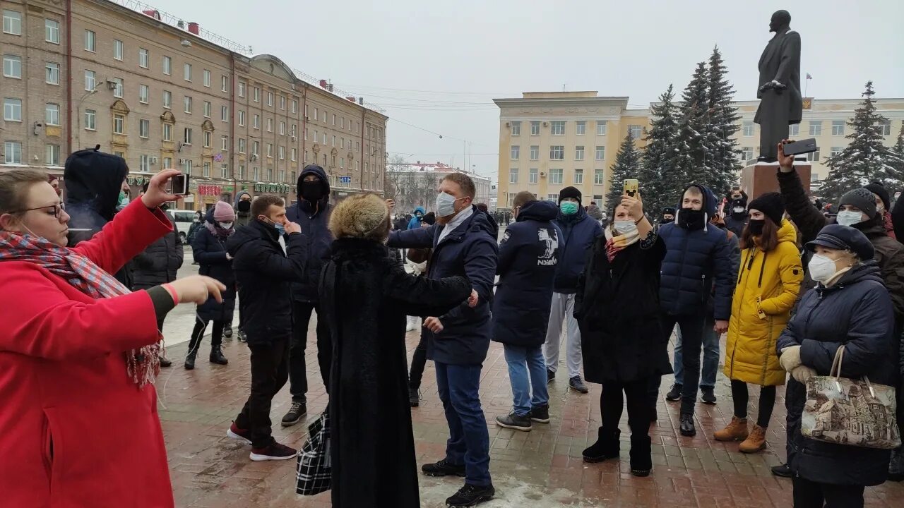 Сайт брянск сегодня. Митинг Брянск 23 2021. Митинг в Брянске 23 января. Митинг Брянск. Митинг в Брянске сегодня.