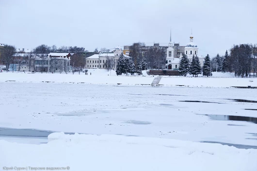 Куда сходить в твери зимой. Город тверь зимой. тверь зимой достопримечательности. тверь зимой фото. набережная волги тверь зима.
