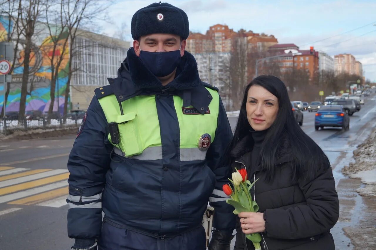 Новости сергиева посада подслушано. Полиция Сергиев Посад. Сотрудники полиции Сергиев Посад. Сотрудники ГИБДД Сергиев Посад.