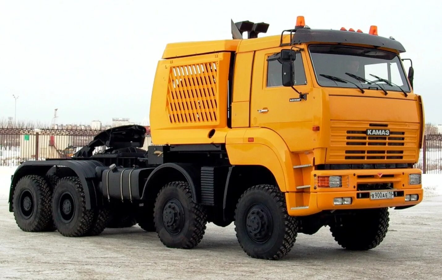 КАМАЗ 65228. КАМАЗ тягач 65228. КАМАЗ-65228 (8x8). КАМАЗ 65228 8х8.