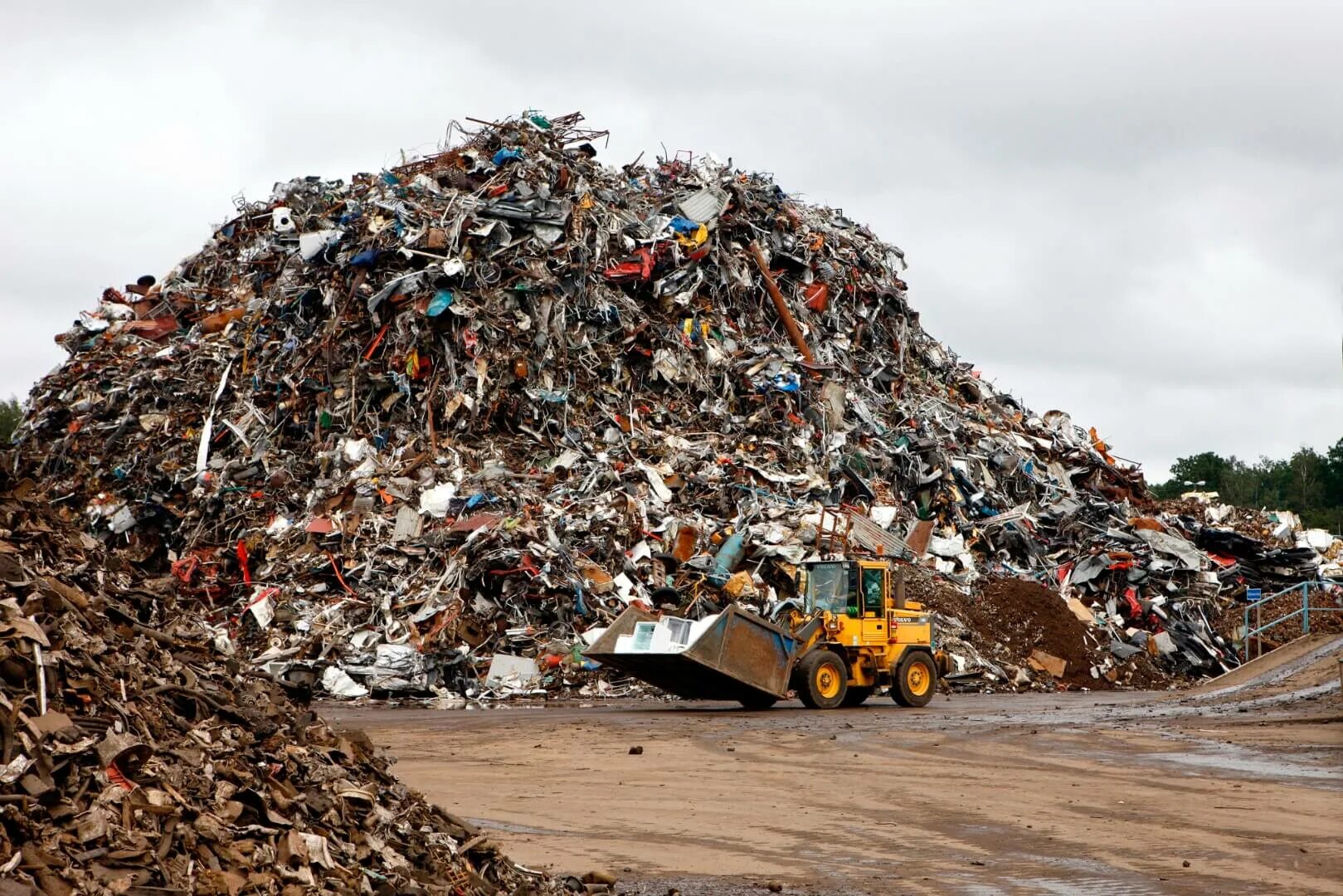 Бытовые и промышленные отходы. Твердые отходы. Утилизация твердых бытовых отходов. Бытовые ипромышленые отходы.