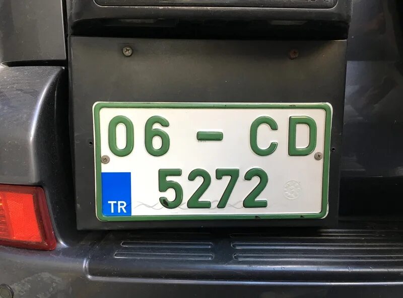 Номера турков. Автомобильные номера Турции. Турецкие номерные знаки. Номера машин в Турции. Турецкие номера авто.