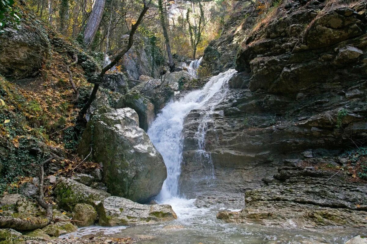 Крым соколиное коккозка. Горные реки крыма. Речка коккозка крым. Горные реки крыма. Речка бельбек севастополь.