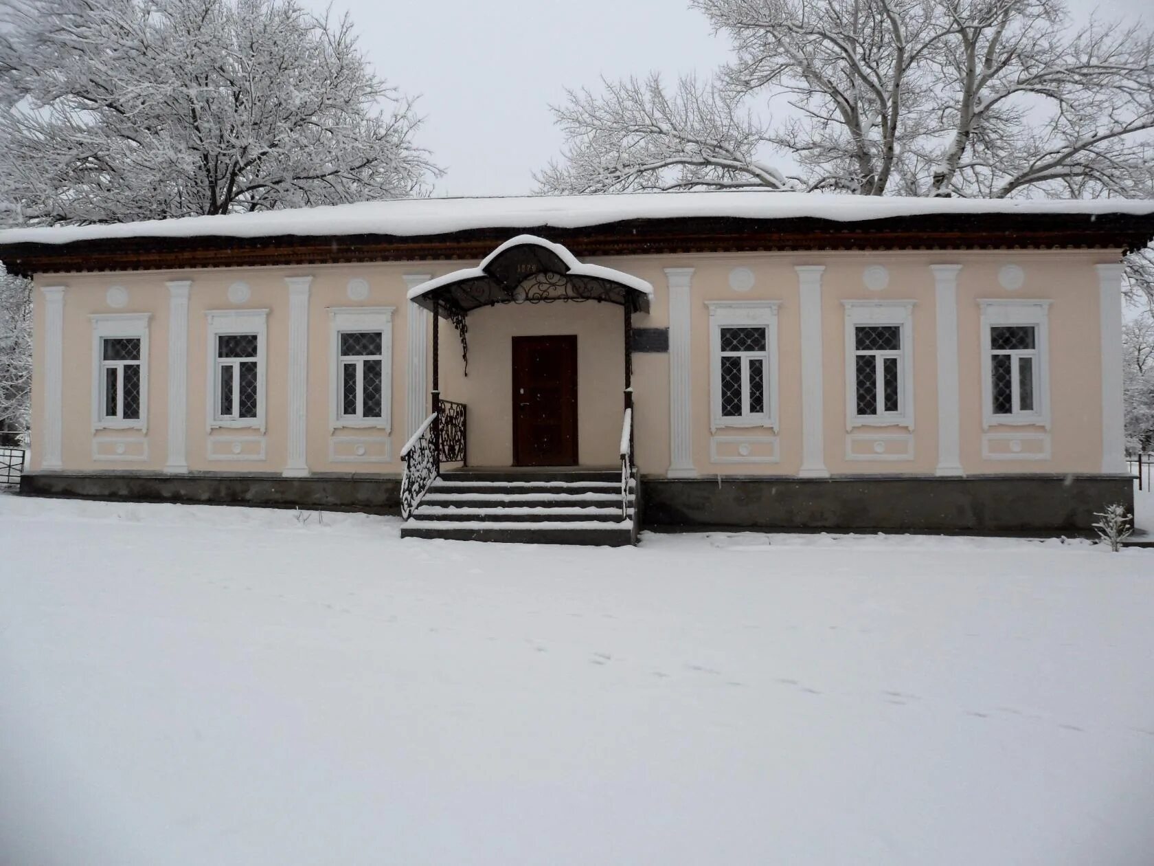 гора голубинка село александровское. г прикумск ставропольский край. ставропольская мужская гимназия 19 века. первые ставропольский край. краеведческий музей в ставрополе 19 века.
