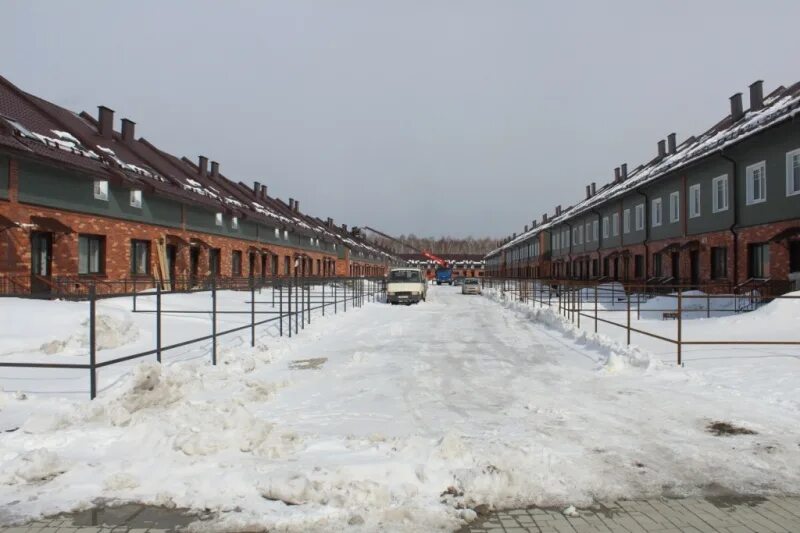 Купить пригородный поселок. Пригородный простор Новосибирск. Толмачево таунхаус пригородные просторы. О П Пригородный простор Новосибирск.