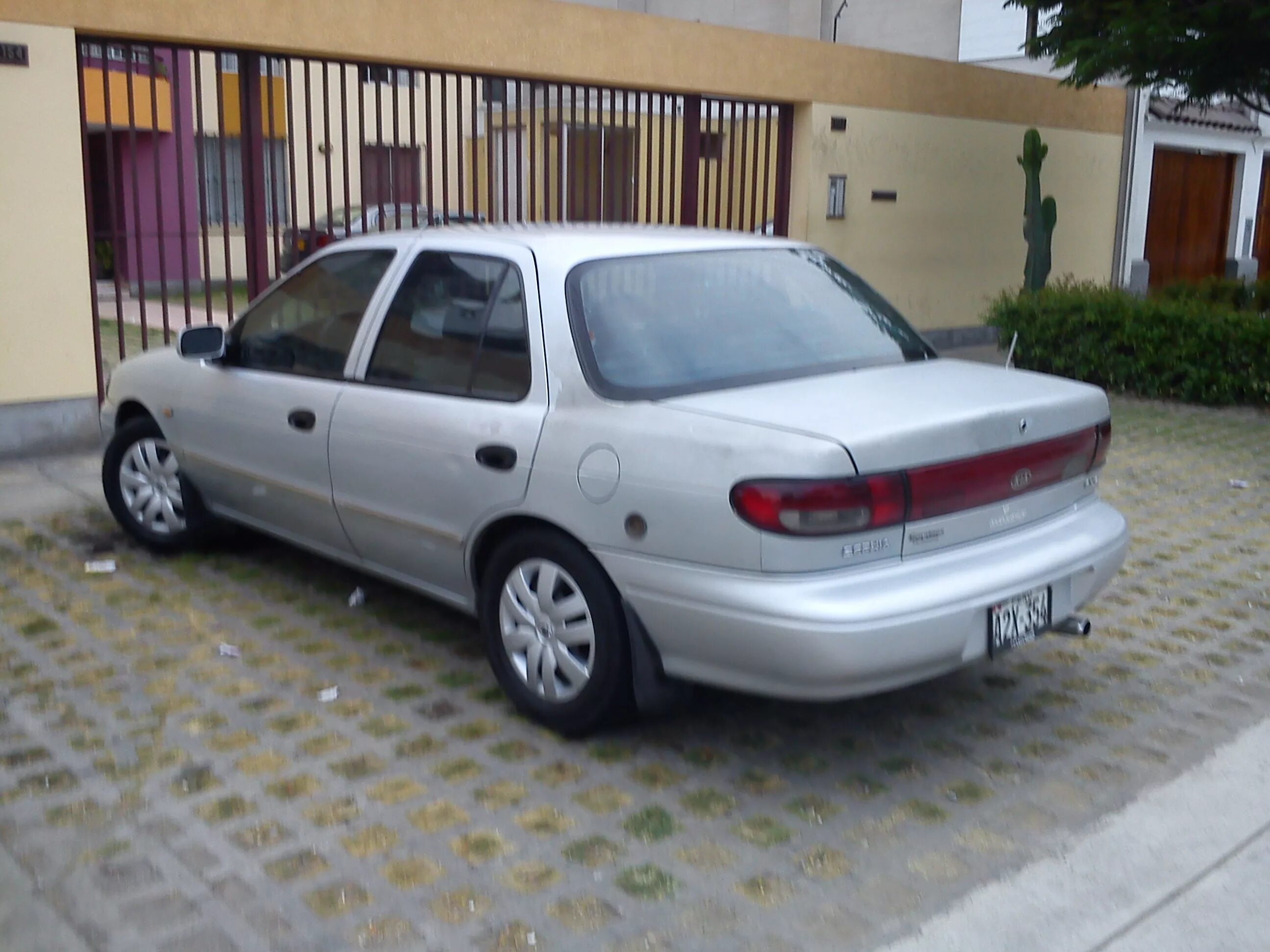 Kia Sephia 1997. Kia Sephia 2 1997. Кия Сефия 1997. Kia Sephia 1997 хэтчбек. Киа 1997 года