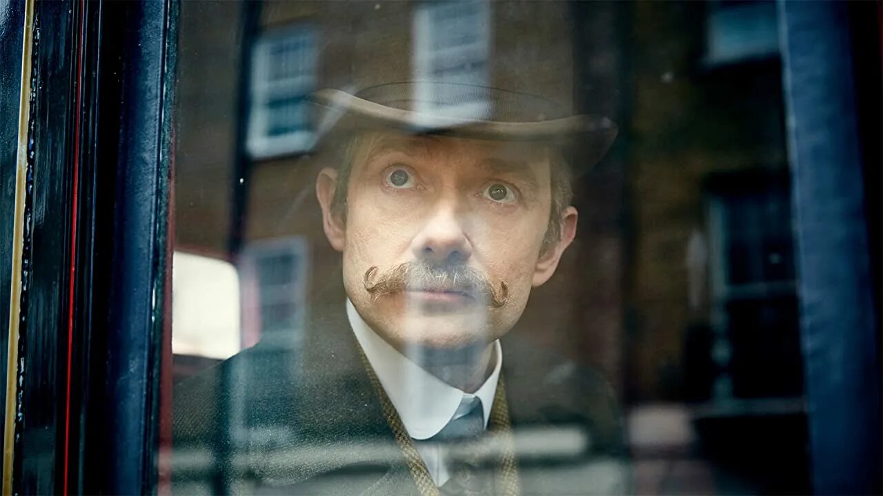 Sherlock 2010. Мартин фримен шерлок холмс. шерлок и доктор ватсон сериал. доктор ватсон шерлок 2010. шерлок безобразная невеста.