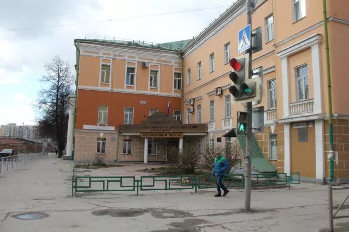 Жд колледж рязань на семинарской. Железнодорожный колледж семинарская. Общежитие рязанского железнодорожного колледжа. Железнодорожный колледж рязань. Железнодорожный колледж рязань пгупс.