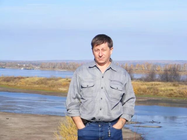 Знакомства Барнаул, Евгений, 46 объявление мужчины с фото