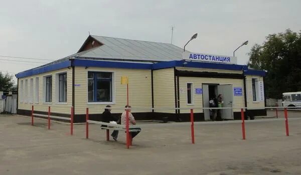 Автостанция воронежская область телефон. Автостанция Рамонь. Мясной магазин автостанция Рамонь. Автовокзал Кантемировка. Автовокзал Рамонь Воронеж.