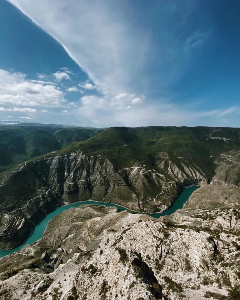 Природа дагестана сулакский каньон. Вид на сулакский каньон. Каньон чечня сулакский. Дубки дагестан каньон. Вид на сулакский каньон.