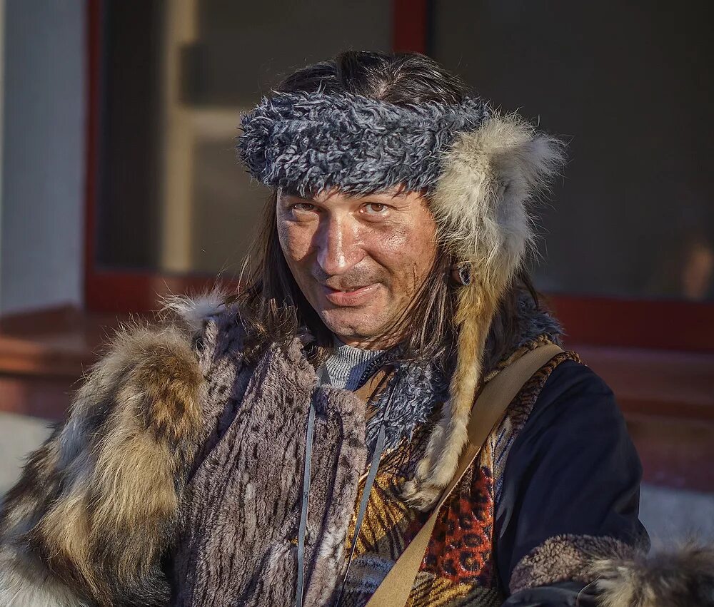 Бубен сибирских шаманов. Шаман когда будет по телевизору. Шаман ханты и шаман манси. Шаман когда будет по телевизору. Шаманы ханты и манси.