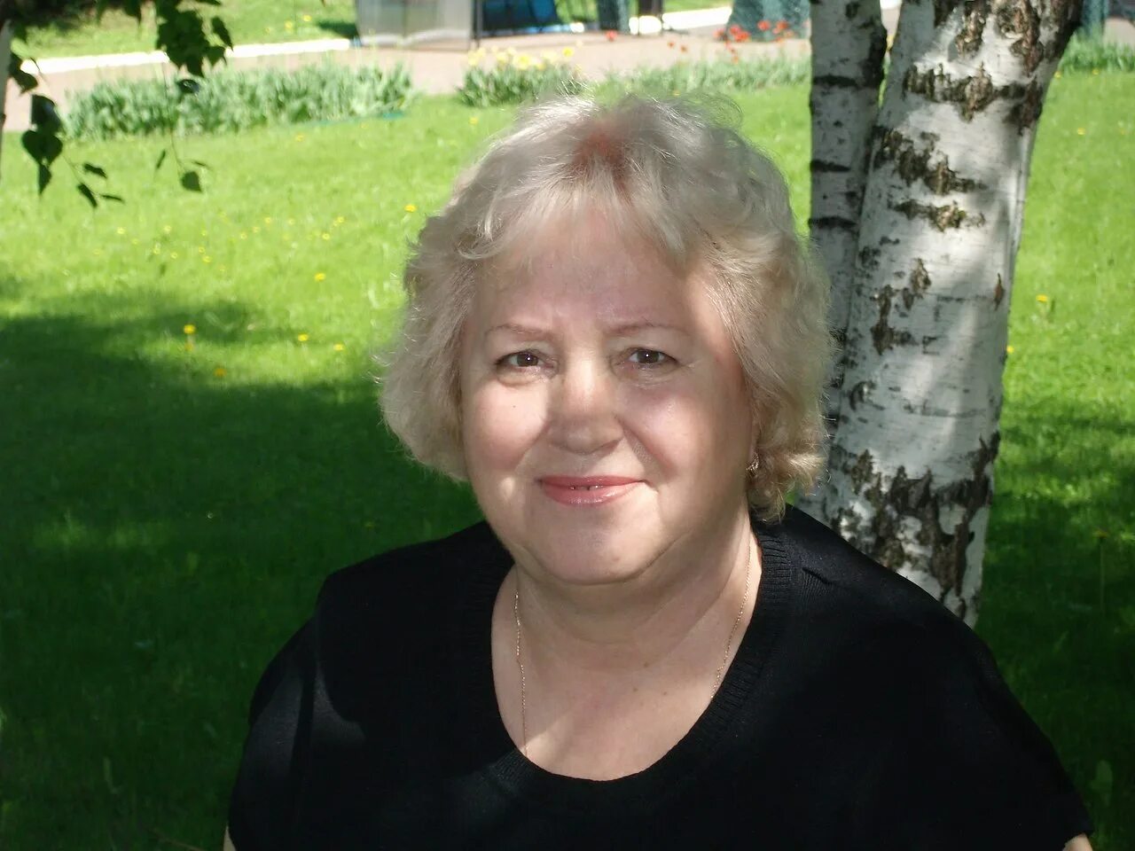 женщины от 60 до 70 лет. женщина 70 лет ищет. женщины за 70. вдовы желают познакомиться. женщина 70 лет ищет.