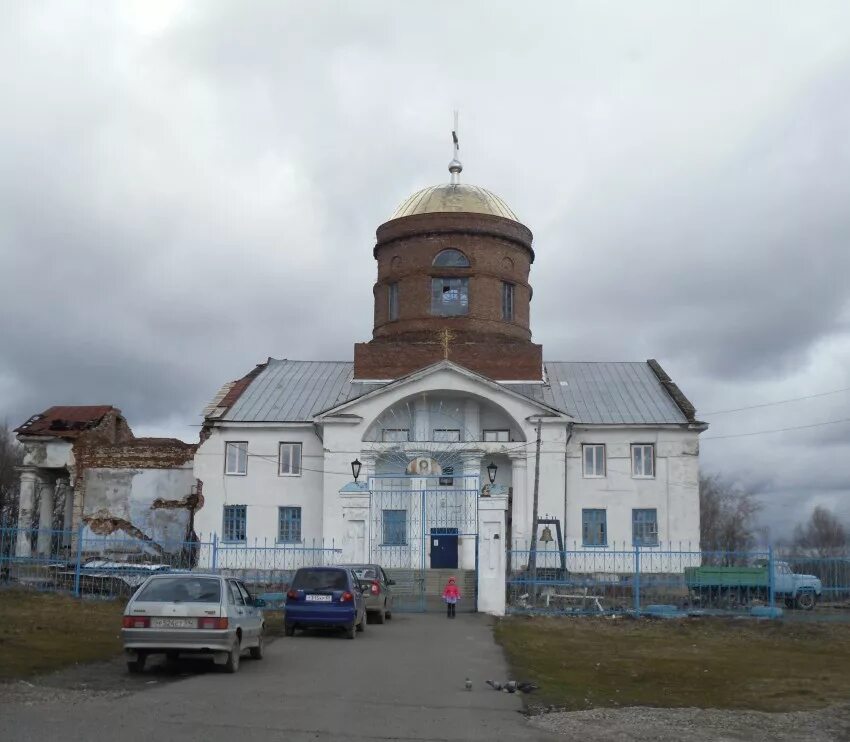 Александровск пермский край сайт. Спасо-Преображенской церкви Александровск. Спасо Преображенская Церковь Александровский Пермский край. Город Александровск Пермский край. Город Александровск Пермский край храм.