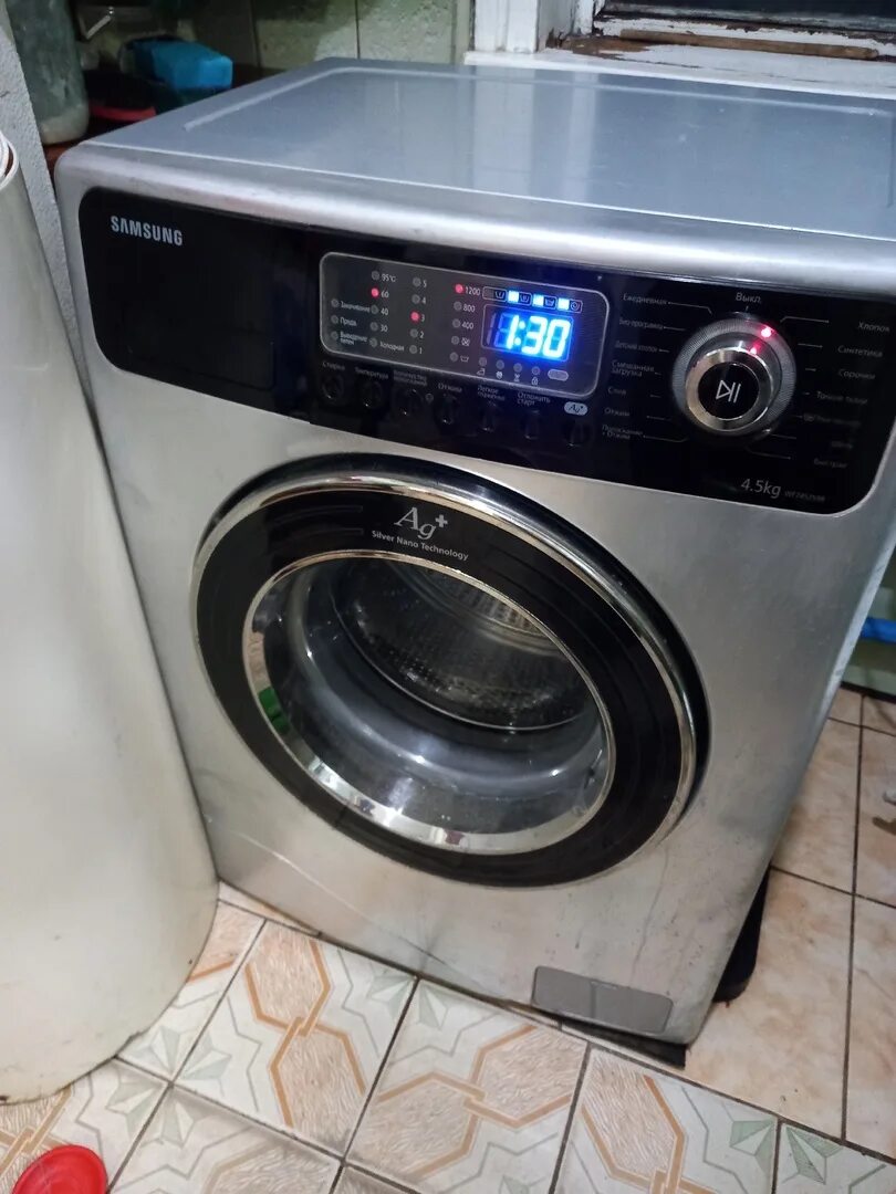5 кг. Стиральная самсунг lg. Стиральная машина с сушкой samsung wd70j5410aw. Стиральная машина 17кг. Самсунг или бош.