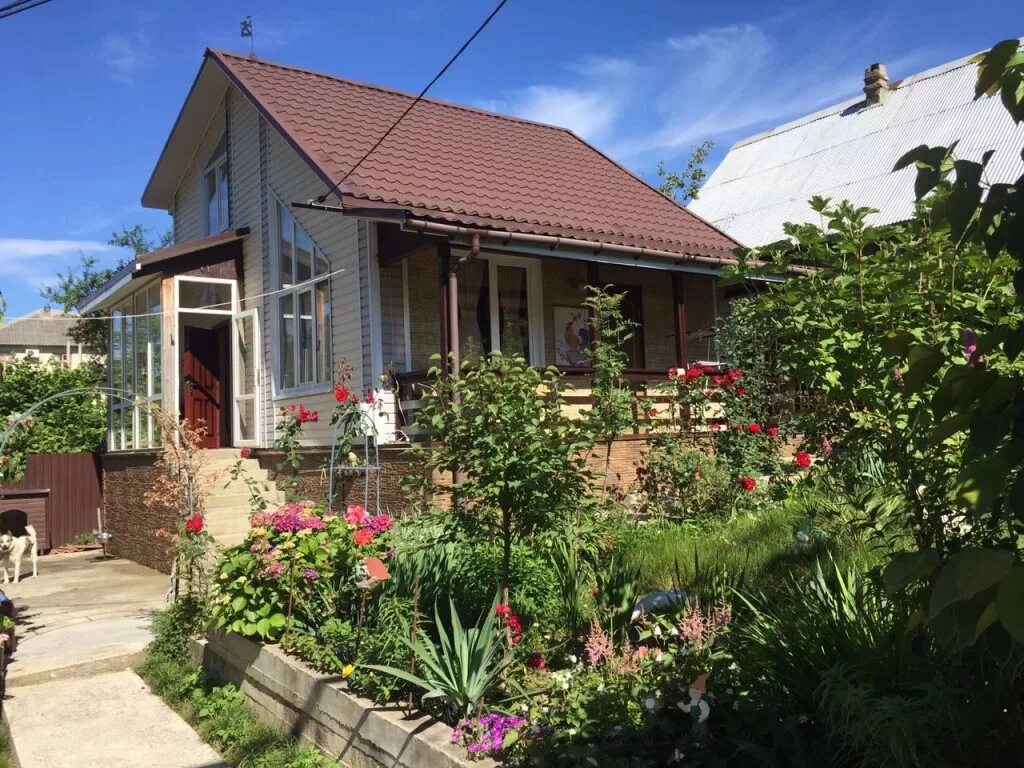 краснодарский край дом небольшой. частный домик в краснодарском крае. краснодарский край дом небольшой. дом у моря краснодарский край. частный дом в краснодаре.