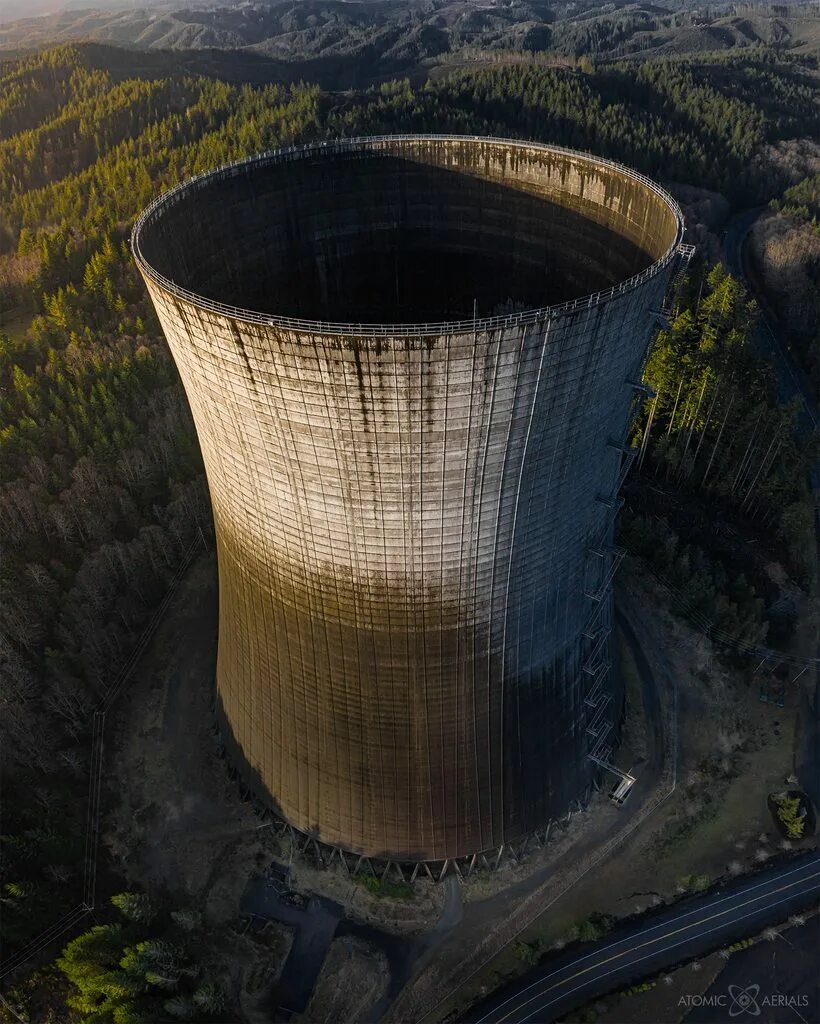 Башни электростанции