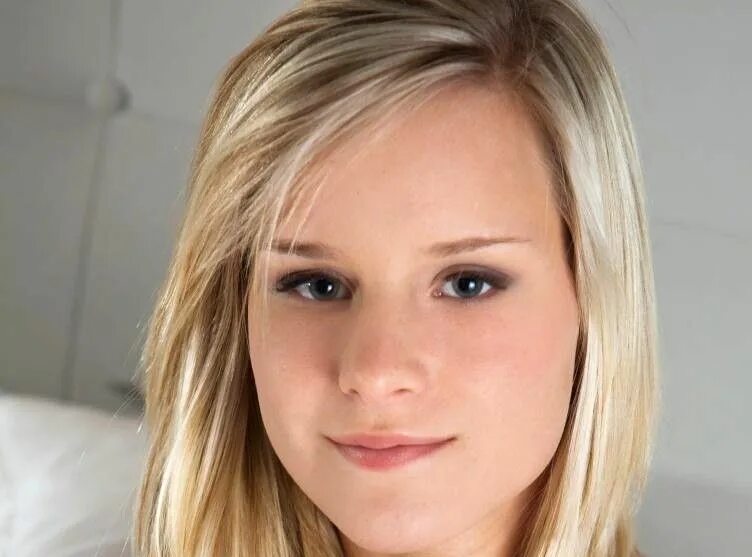 Миела куин. Milanie queen. Milanie queen. Миэла мери квин. Миела квин.