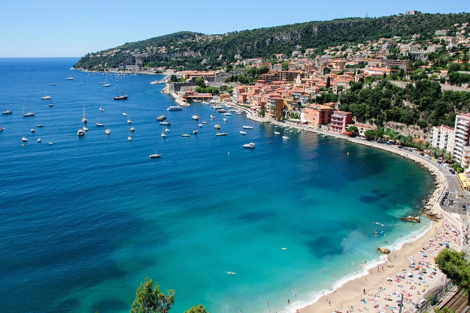 Nice beach. Villefranche-sur-mer Франция. Ницца Вильфранш. Юг Франции Ницца. Юг Франции Лазурный берег.