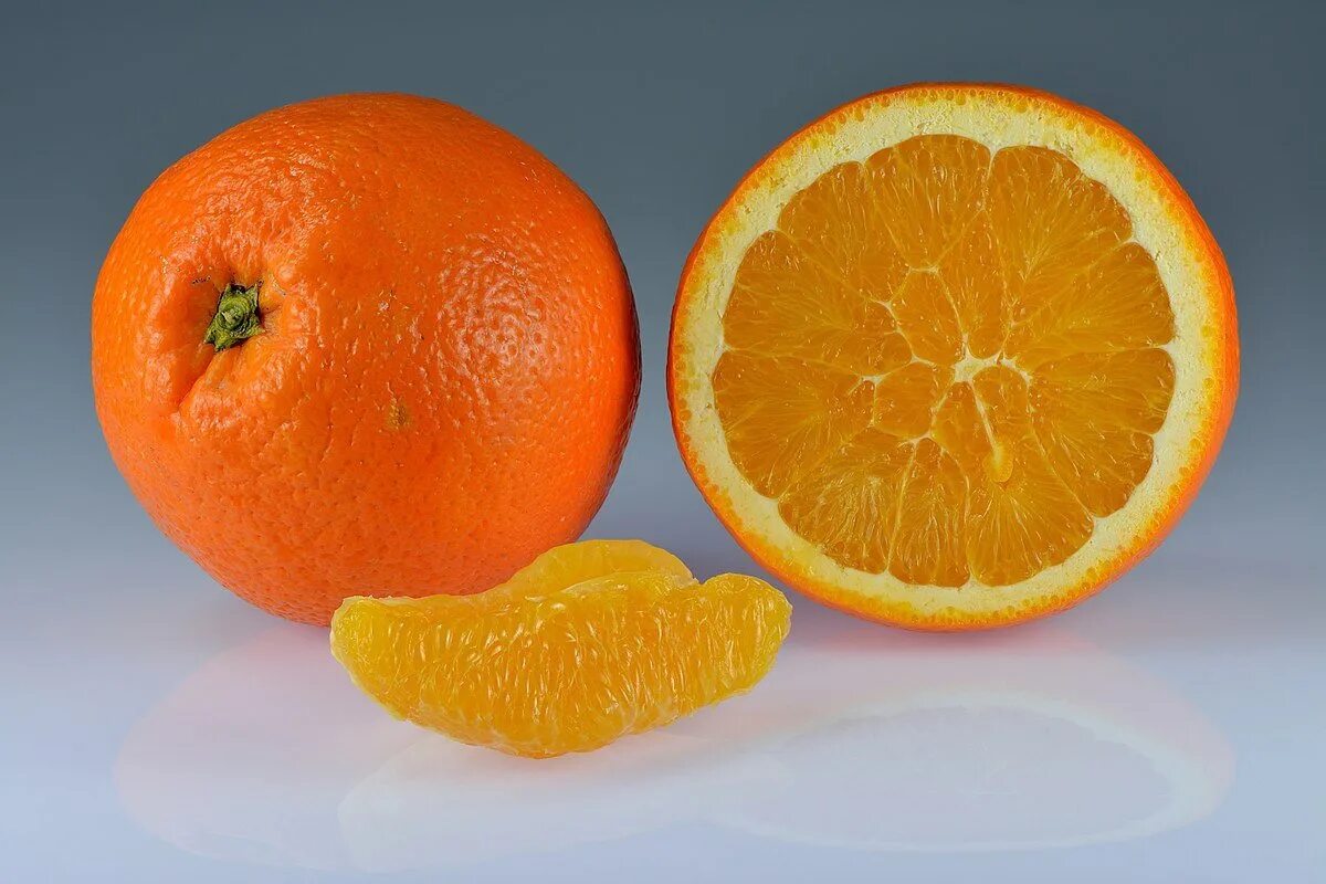 Картинки апельсин. Померанец оранж. Мандарин померанец. Плод мандарина это гесперидий. Померанец плод цитрусовых.