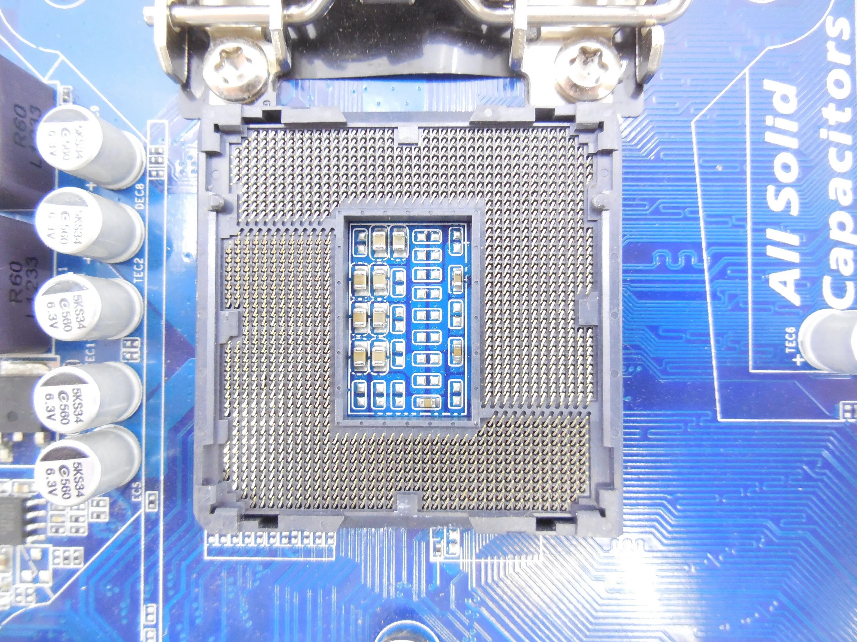 Inet socket. Материнская плата gigabyte сокет 1155. материнка gigabyte 1155 сокет. сокет лга 1155. процессора intel socket 1155.