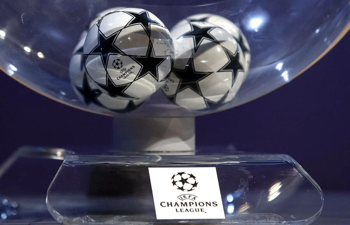 Жеребьевка четвертьфинала лиги чемпионов. UEFA Champions League 1/8. Жеребьевка Лиги чемпионов 1/2. Жеребьевка фото заставки.