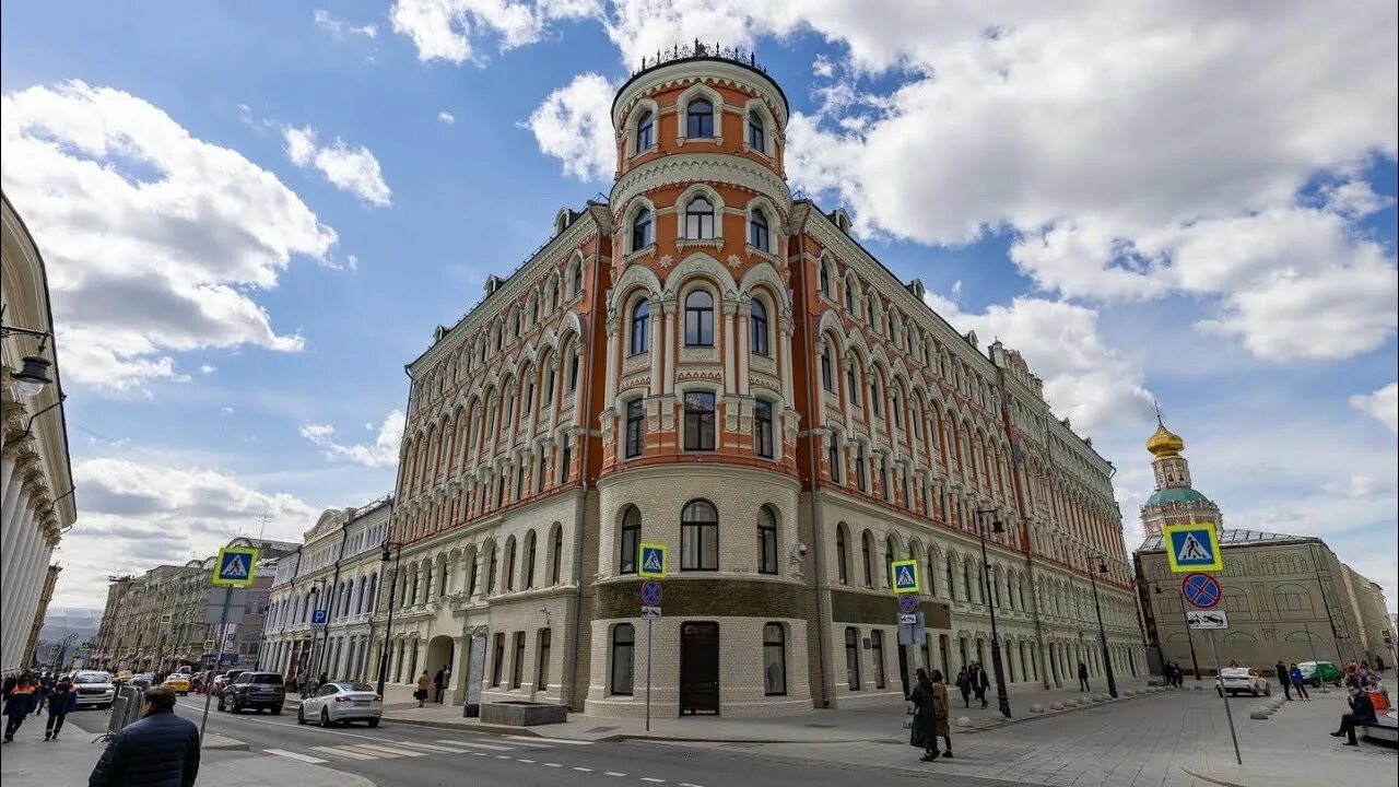 Троицкое подворье на ильинке. Улица ильинка москва. Дом троицкого подворья. Ул ильинка 5/2. Подворье троице-сергиевой лавры на ильинке.