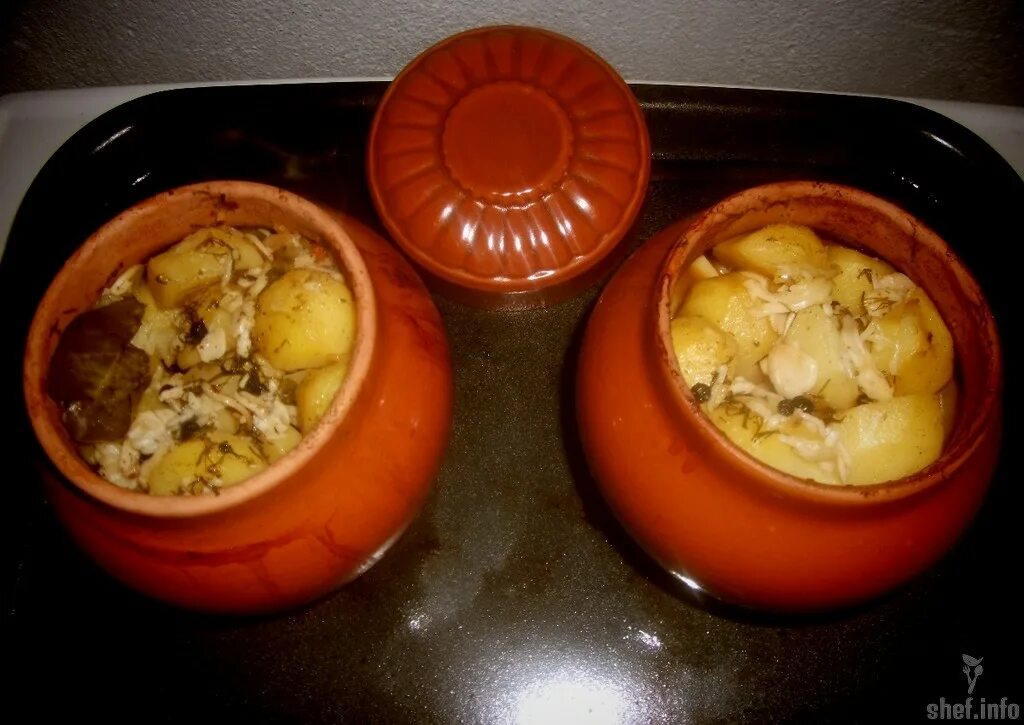 Рецепт горшочки в духовке видео. Рецепт горшочки в духовке видео. Подача блюд в горшочках. Жаркое в горшочках. Горшочки в духовке.