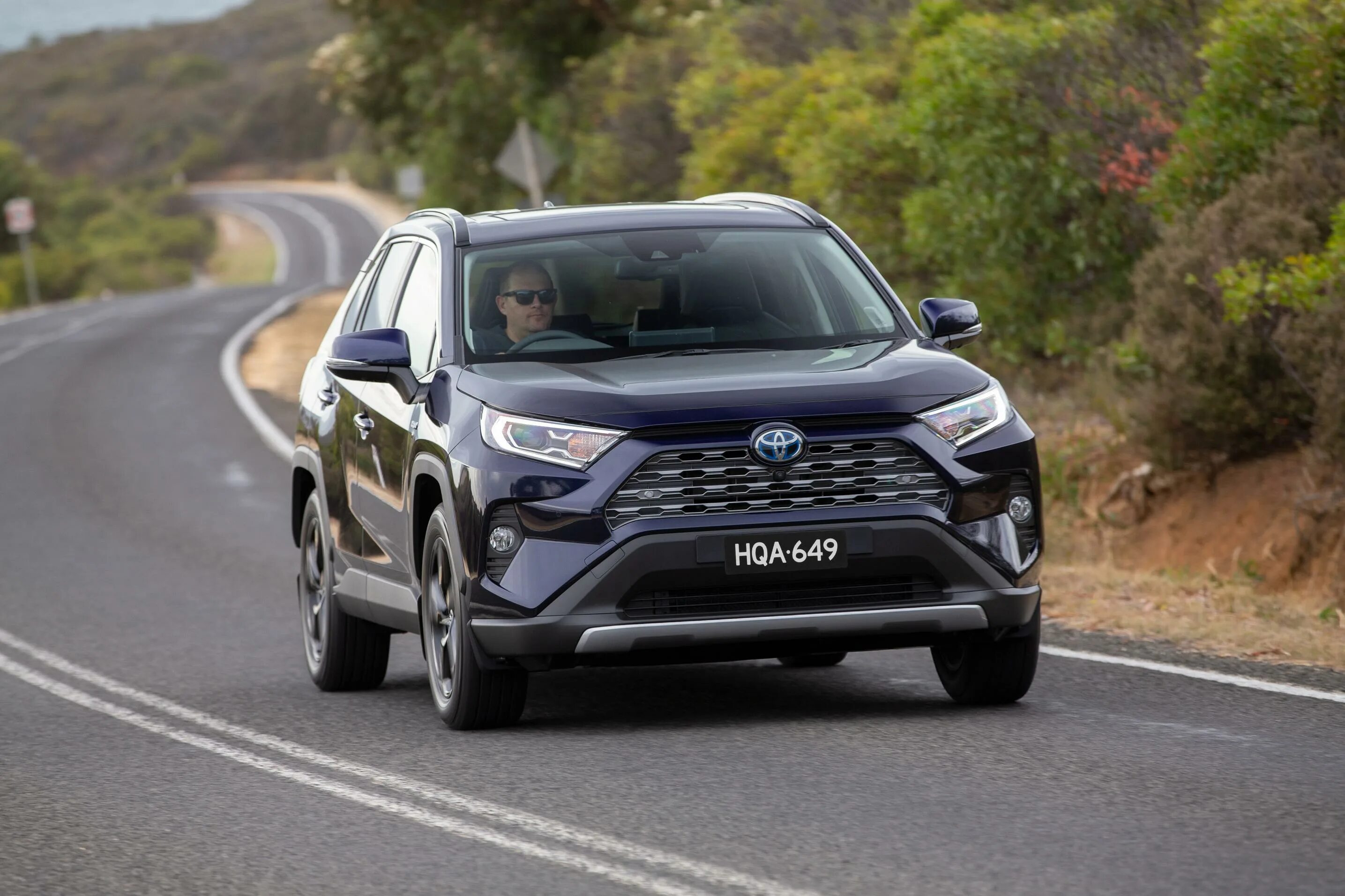 Рав 4 2025 года фото. Toyota rav4 2019. toyota rav4, 2019г.. тойота рав 4 2019. тойота рав 4 2019 поколение 5.