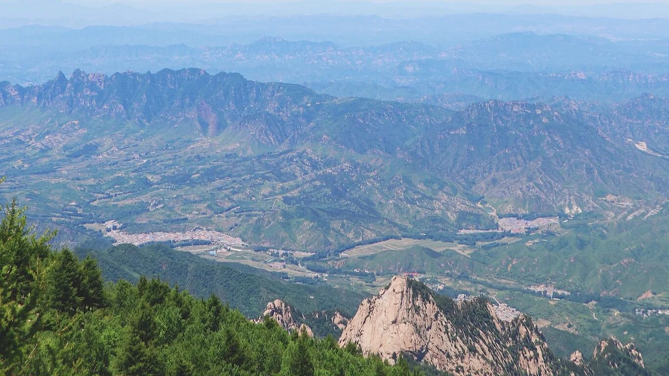 View height. Склон горы рассвет. Пикча свободы. Человеческая свобода. View height.