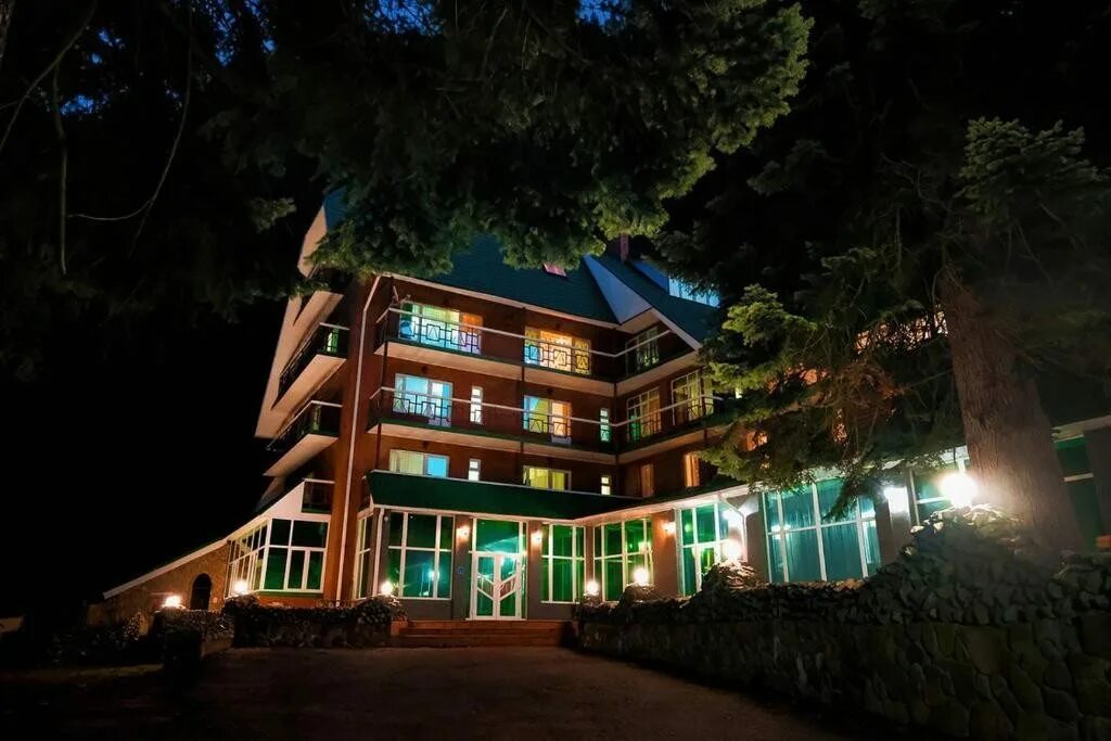 Гоначхир домбай. Отель гоначхир домбай. Отель гоначхир. Гоначхир отель в домбае. Отель гоначхир.