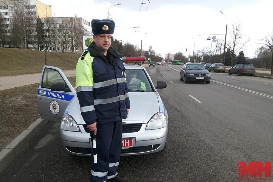 Первомайское гаи г минска. Сотрудники гаи бишкек. Дпс минска. Первомайское гаи крым. Первомайское гаи г минска.