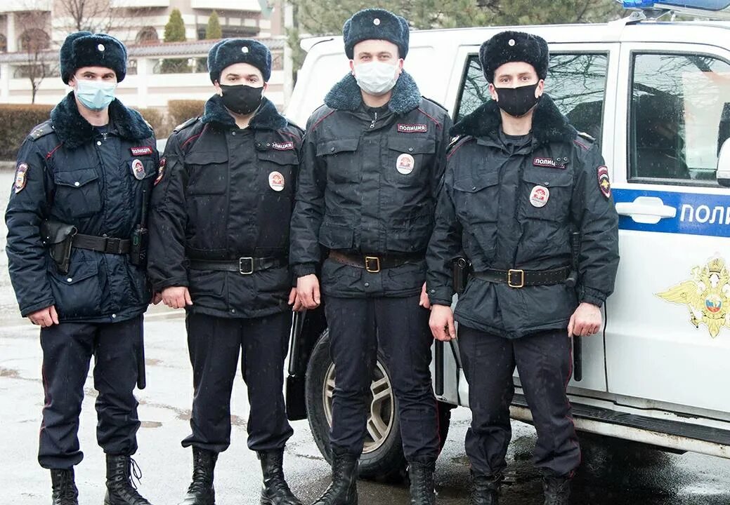 Полк ппс ростов-на-дону на западном. Полиция ростов на дону. Полицейский ростов. Полиция ростов на дону. Электрокара полиция.