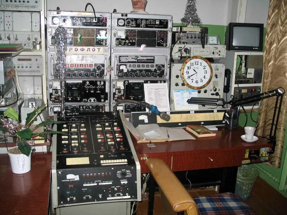 Радиостанция пар-10мс. Радиостанция приводная автоматизированная "пар-10с". Приводная радиостанция схема. Радиостанция пар-10 прибор п602. Маркерный радиомаяк 615.