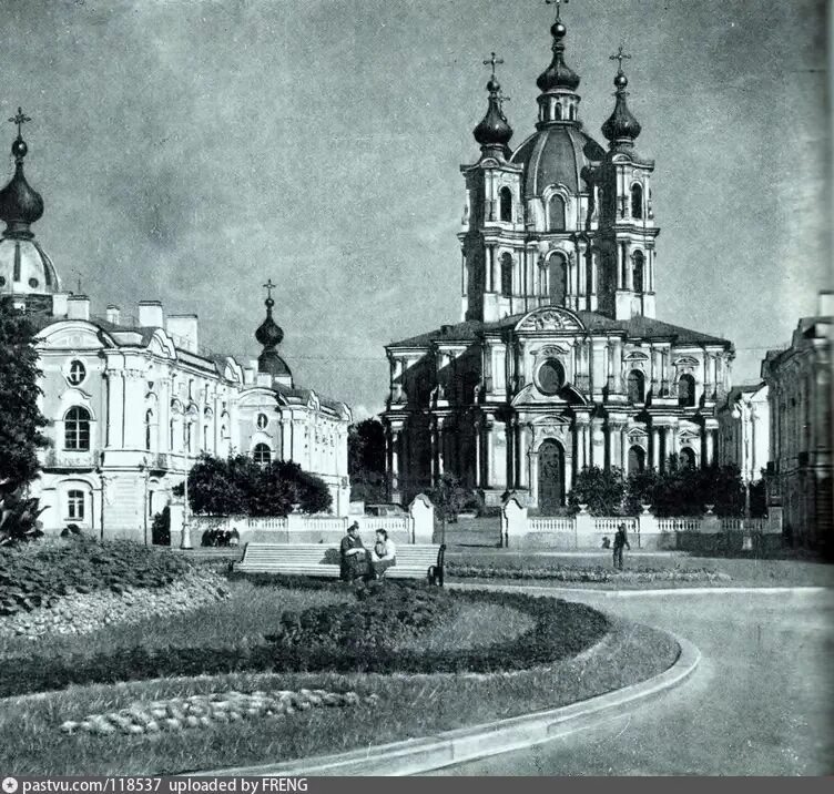 Смольный 1917. Смольный 1917