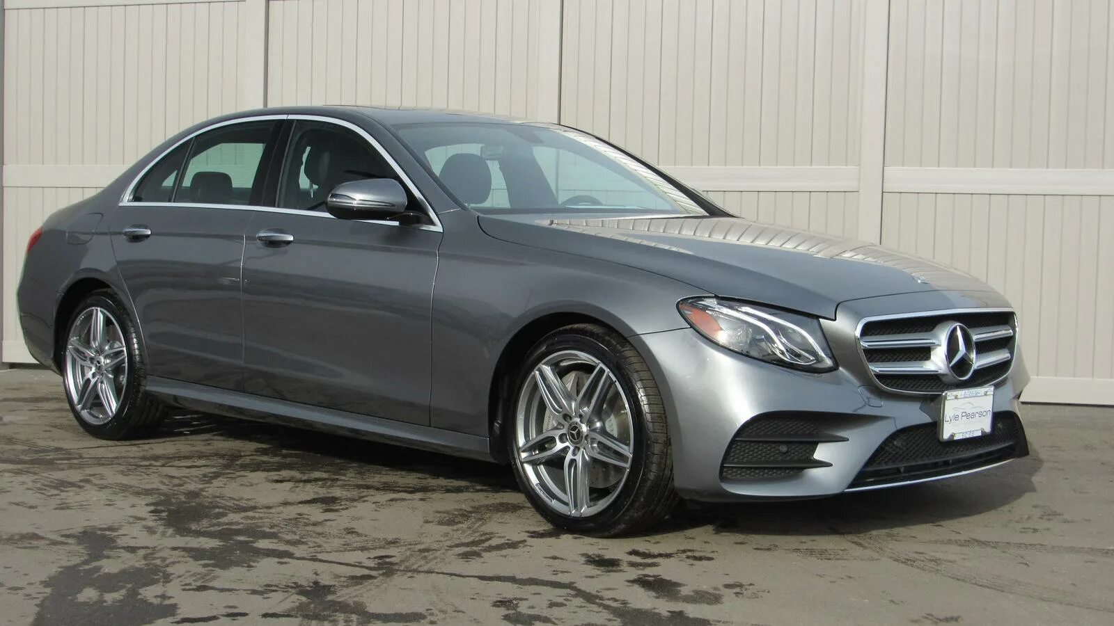 Мерседес е450 купе. Mercedes e450. Мерседес бенц е 450. Мерседес e450 4matic. Мерседес е450 4matic.