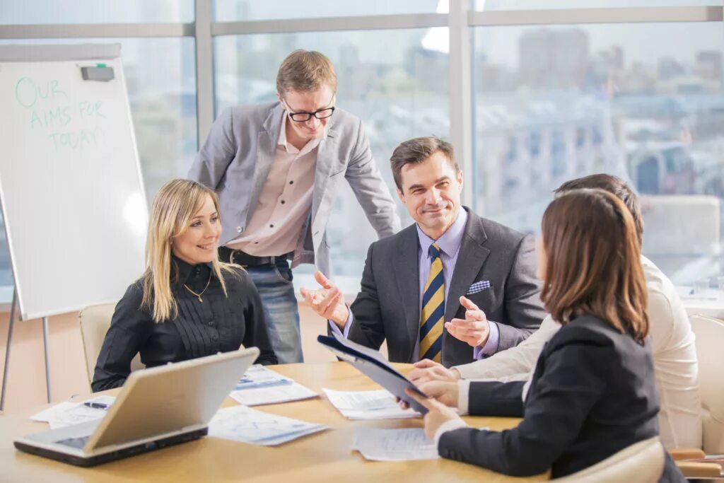 надежный помощник. счастливый работник. ассистент директора. надежный помощник. надежный помощник.