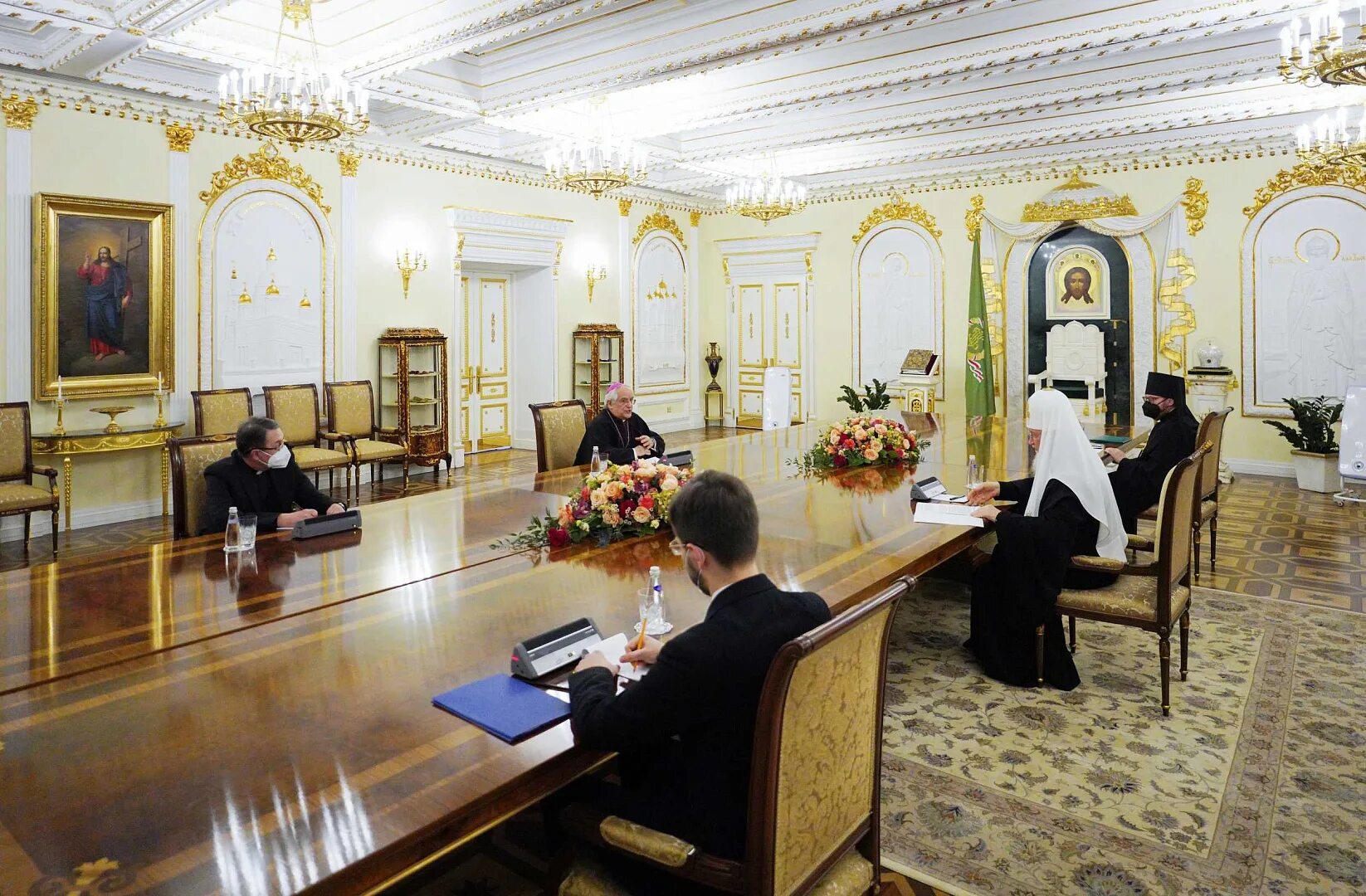 Резиденция патриарха всея руси. Усадьба лукино переделкино. Патриаршая и синодальная резиденция в даниловом монастыре. Резиденция патриарха в переделкино. Резиденция патриарха всея руси.