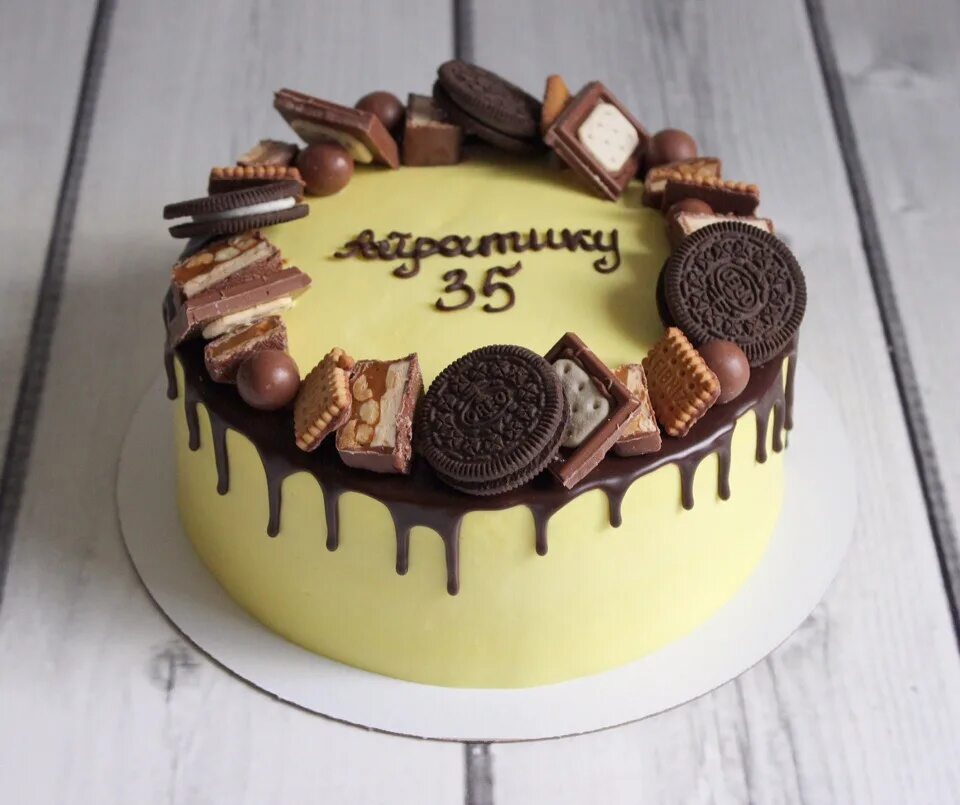 Pin by Emilia on Cakes Cake desserts, Cupcake cakes, Desserts