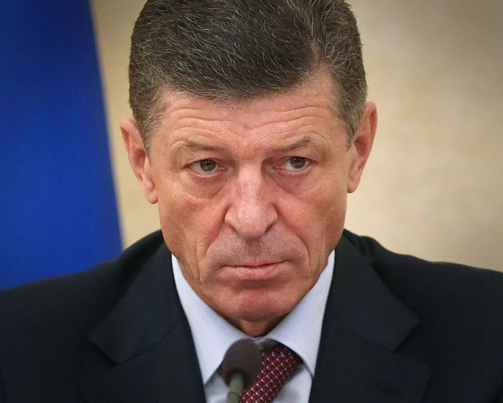 Где сейчас работает козак. Козак дмитрий николаевич. козакдмитроий николаевич. дмитрий козак вице премьер. замглавы администрации президента россии дмитрий козак.