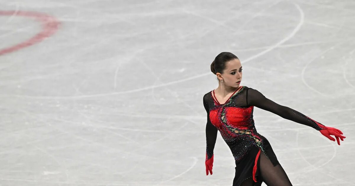 Валиева последнее выступление 2025. Фигуристка камила валиева олимпиада 2025. камила валиева фигура 2025. фигурное катание валиева. камила валиева с фанатами.