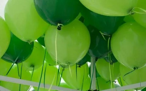День рождение в зеленом цвете