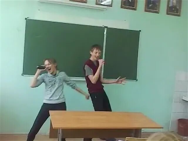 Школа для дебилов. Школьные дебилы. Школа для дебилов. Тупые ученики в школе. Школа придурков.