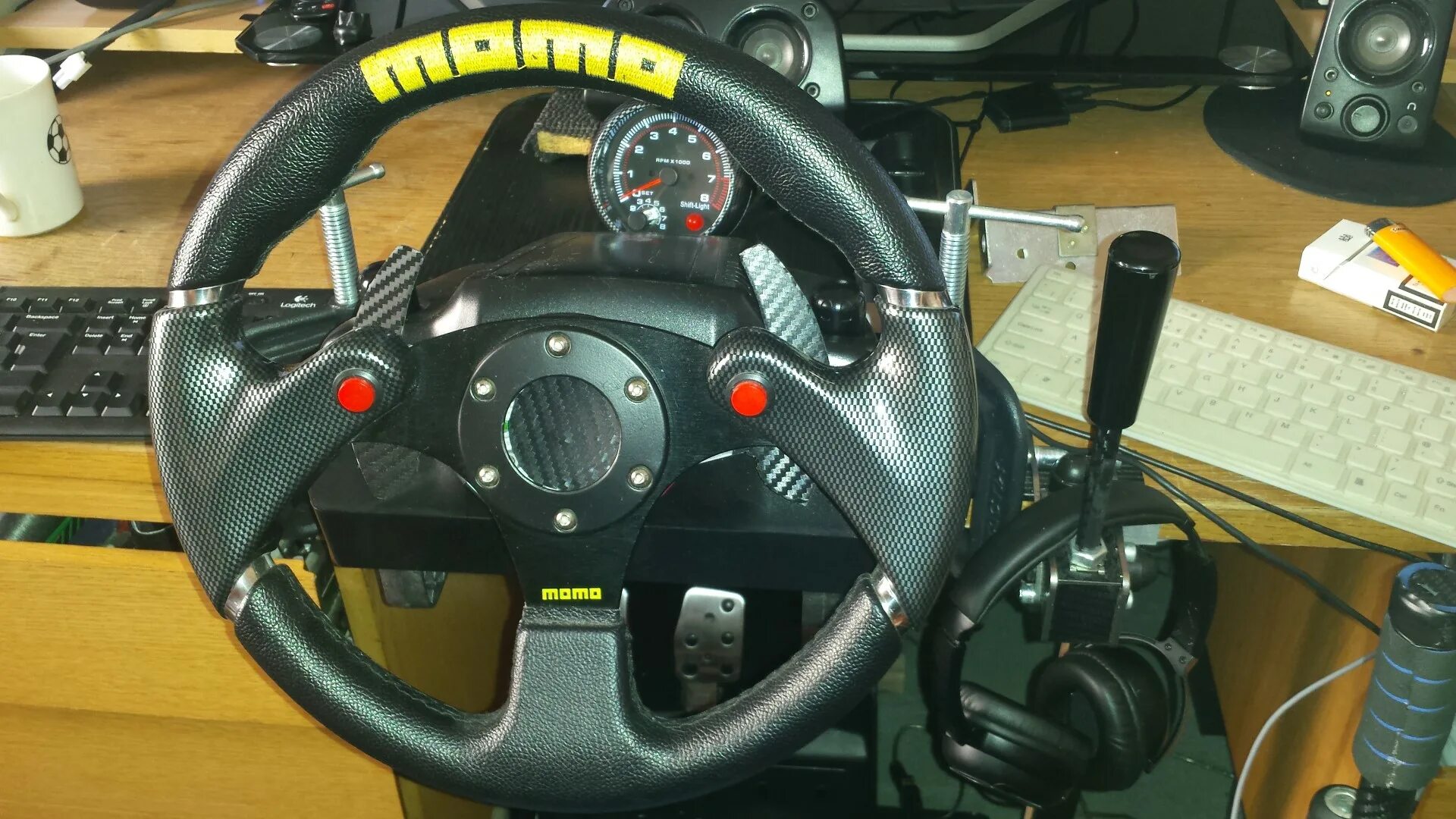 Wheel logitech g27. Logitech g25 g27. Logitech g25-27. Log руль Logitech g27. Logitech g27 Momo.