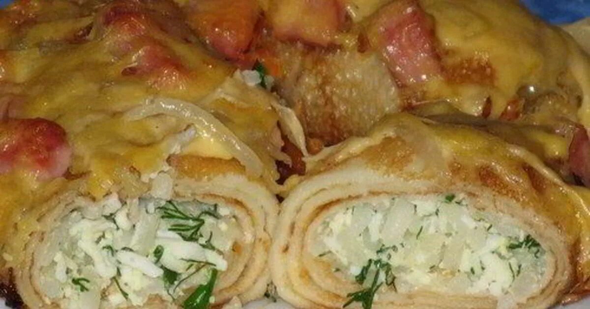 Блинчики с мясом и рисом. Блины с мясной начинкой. Рисовые блины. Блинчики с фаршем. Блины фаршированные мясом.