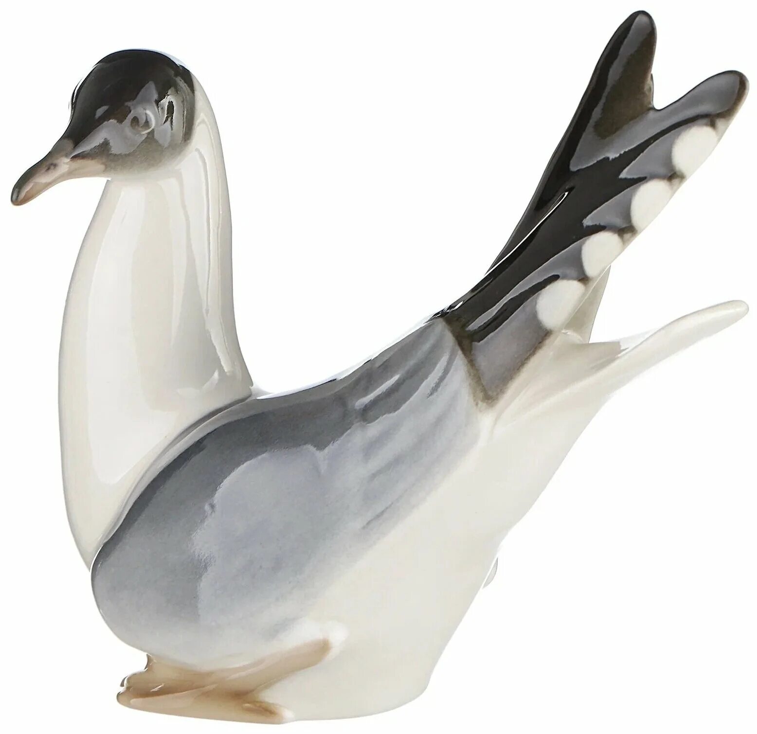 Ифз фарфор статуэтки. Фарфоровые скульптуры ифз. Ифз медведица с медвежонком. Статуэтка ветер лфз. Фарфоровая статуэтка ифз арлекин.